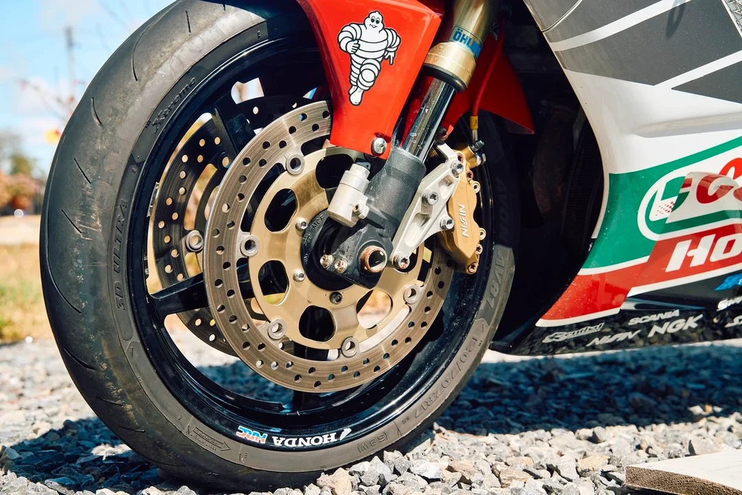 2003 Honda RC51 - Image 6 of 30