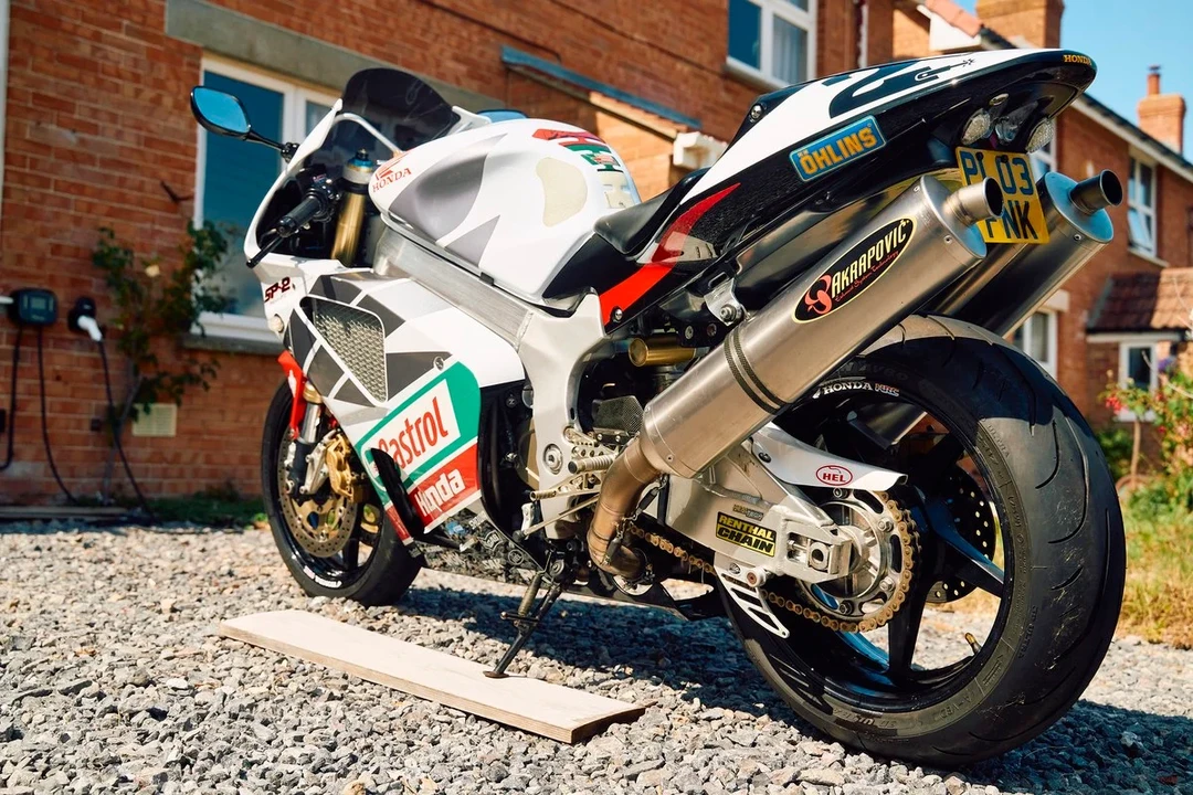 2003 Honda RC51 - Image 20 of 30