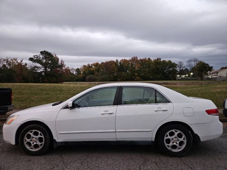 2003 Honda Accord 7th Gen - Image 2 of 20