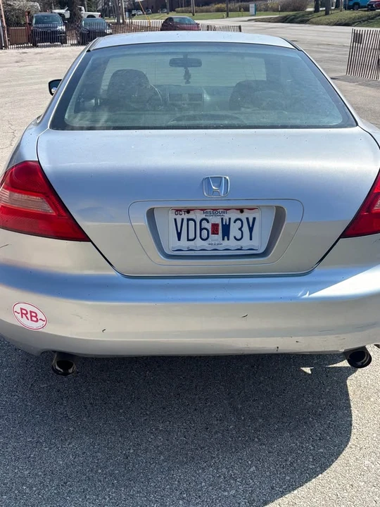 2003 Honda Accord 7th Gen - Image 3 of 7