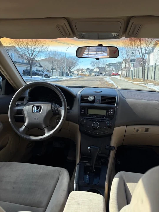 2003 Honda Accord 7th Gen - Image 8 of 9