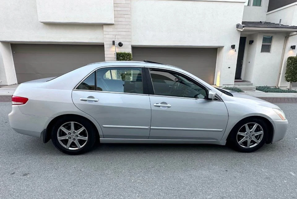 2003 Honda Accord 7th Gen - Image 7 of 13