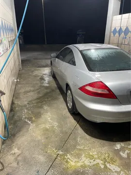2003 Honda Accord 7th Gen - Image 2 of 4
