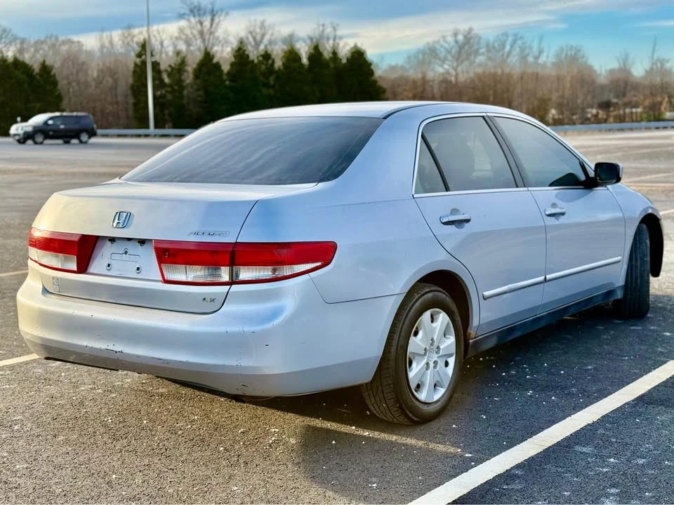 2003 Honda Accord 7th Gen - Image 4 of 19