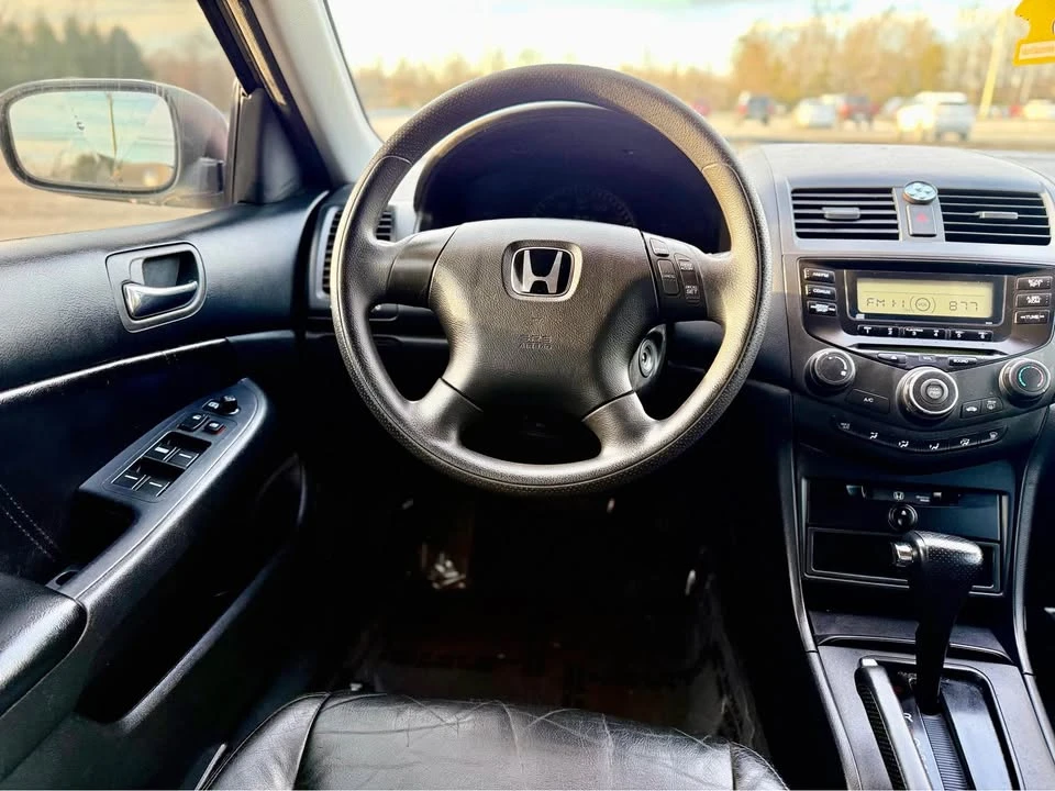 2003 Honda Accord 7th Gen - Image 13 of 19