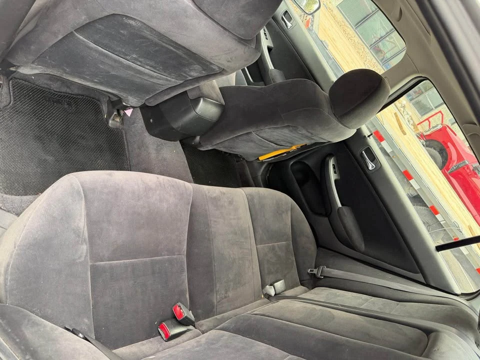 2003 Honda Accord 7th Gen - Image 9 of 13