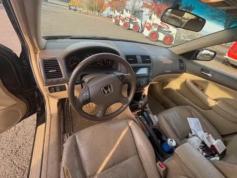2003 Honda Accord 7th Gen - Image 4 of 5