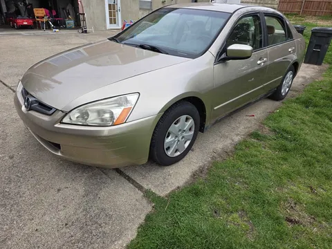 2003 Honda Accord 7th Gen - Image 4 of 11
