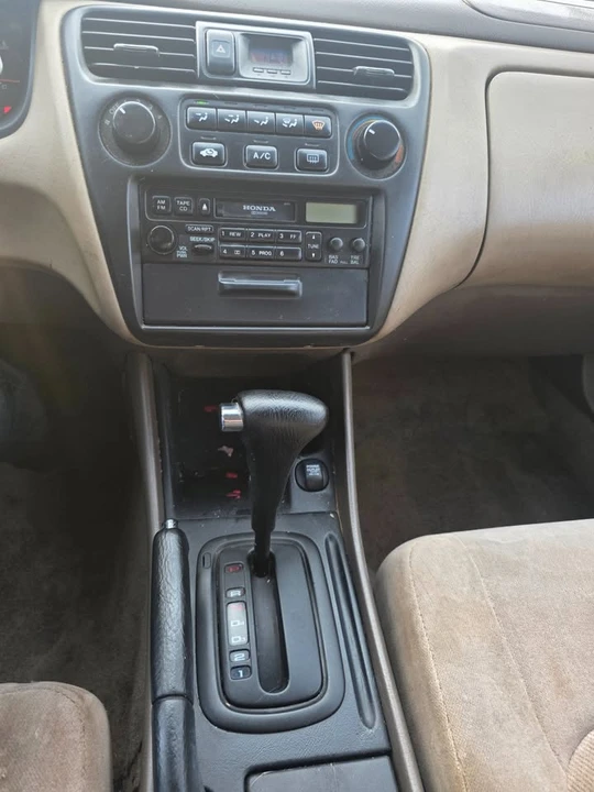 2003 Honda Accord 7th Gen - Image 5 of 10