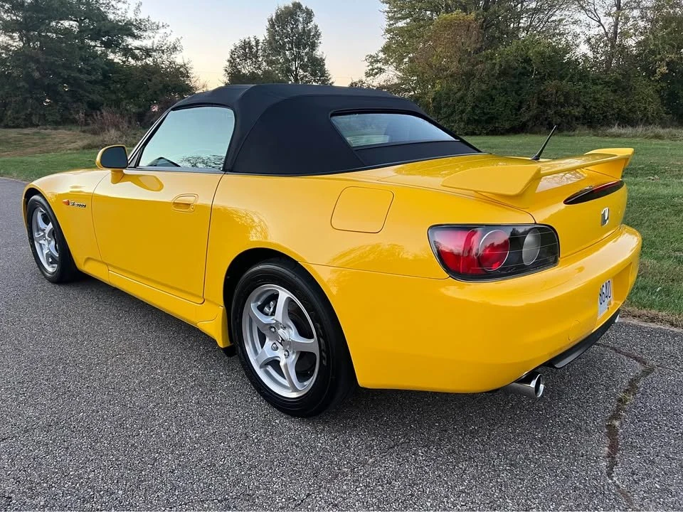 2003 Honda AP1 S2000 - Image 4 of 14