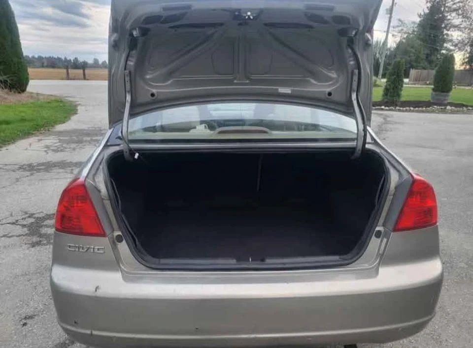 2003 Honda Civic 7th Gen - Image 11 of 12
