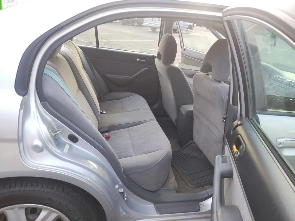 2003 Honda Civic 7th Gen - Image 7 of 10