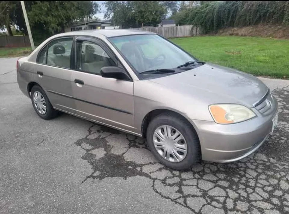2003 Honda Civic 7th Gen - Image 5 of 12