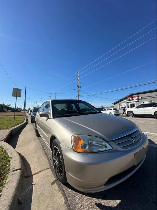 2003 Honda Civic 7th Gen - Image 4 of 9