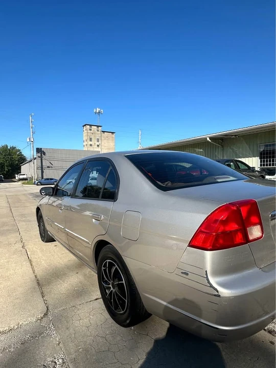 2003 Honda Civic 7th Gen - Image 3 of 9