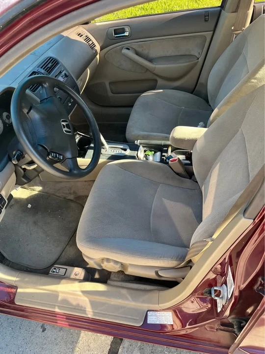 2003 Honda Civic 7th Gen - Image 3 of 4