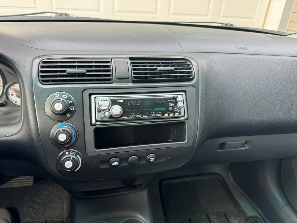 2003 Honda Civic 7th Gen - Image 18 of 20