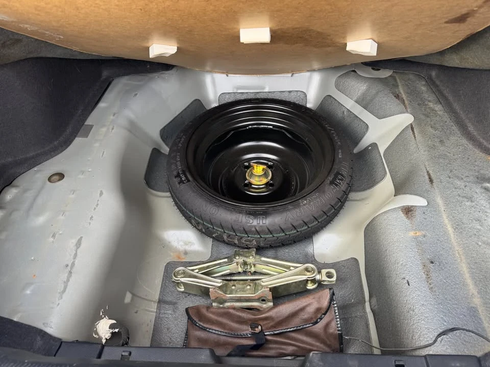 2003 Honda Civic 7th Gen - Image 17 of 20