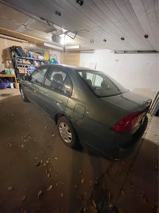 2003 Honda Civic 7th Gen - Image 2 of 2