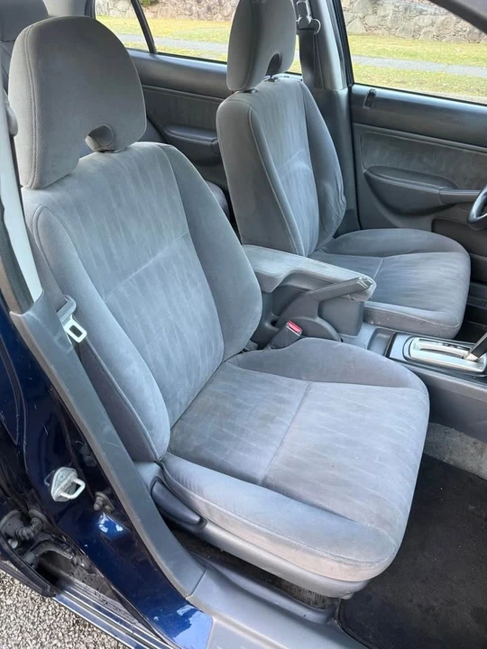 2003 Honda Civic 7th Gen - Image 11 of 14