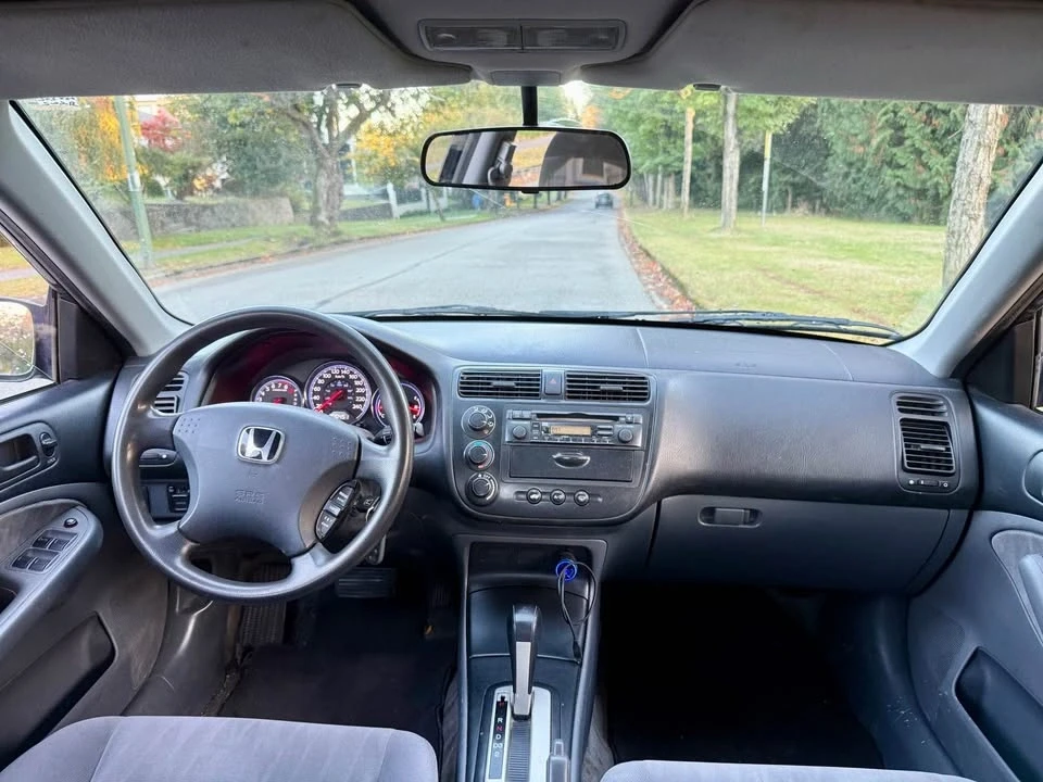 2003 Honda Civic 7th Gen - Image 9 of 14