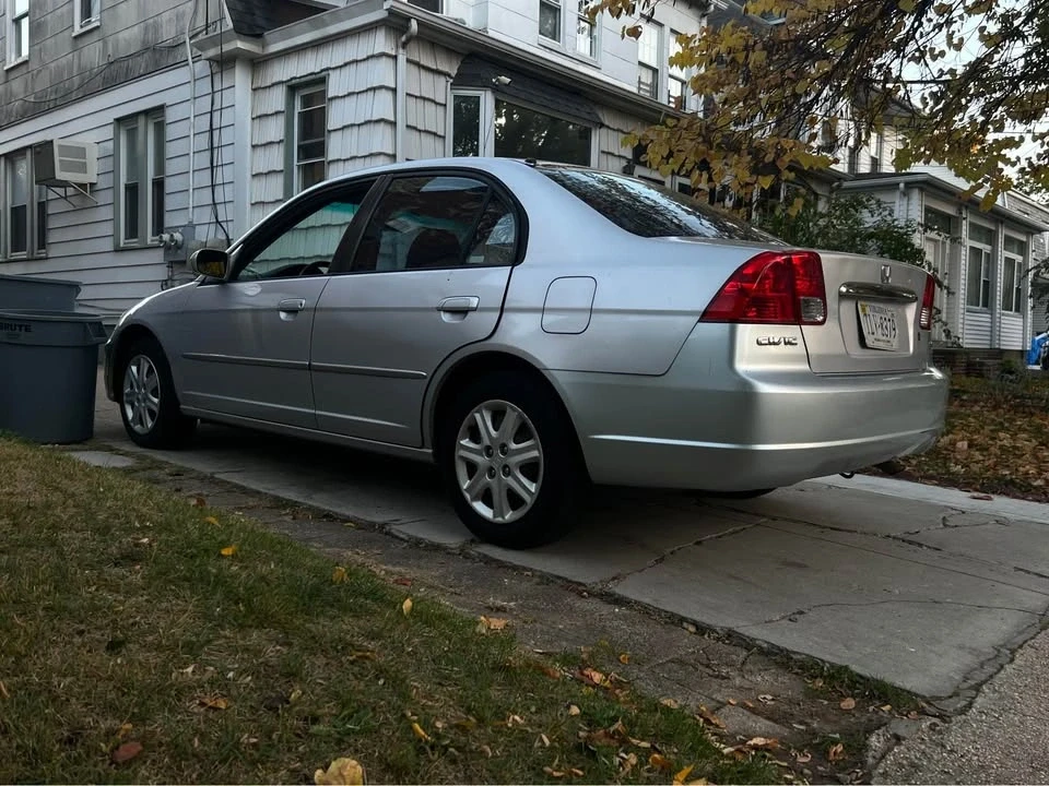 2003 Honda Civic 7th Gen - Image 3 of 5