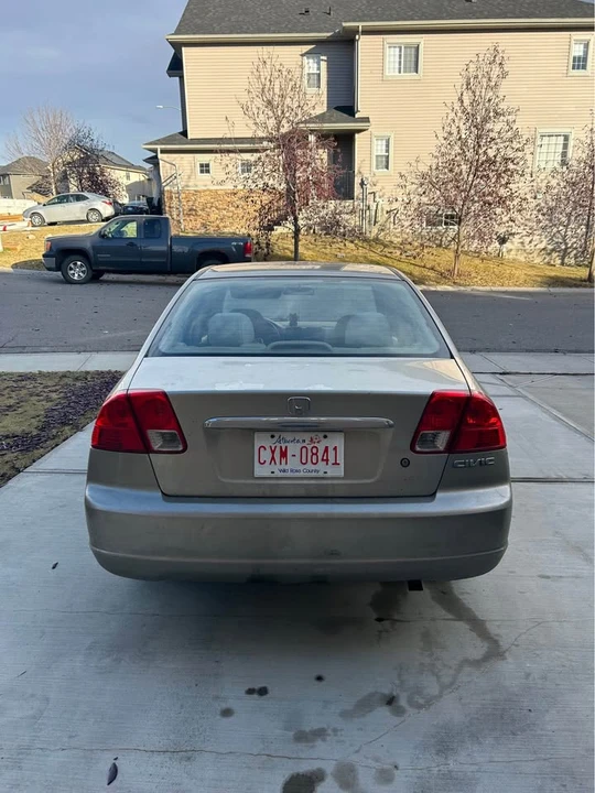 2003 Honda Civic 7th Gen - Image 3 of 9