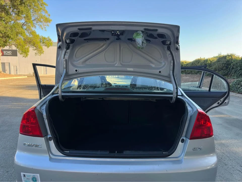 2003 Honda Civic 7th Gen - Image 13 of 16