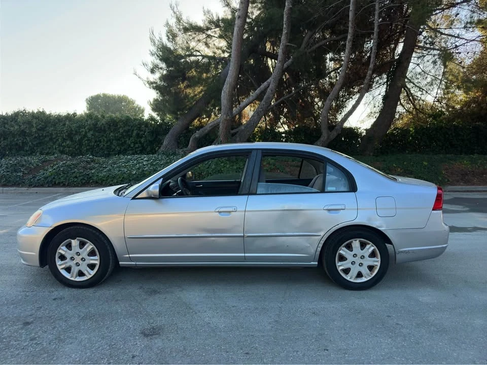 2003 Honda Civic 7th Gen - Image 4 of 16