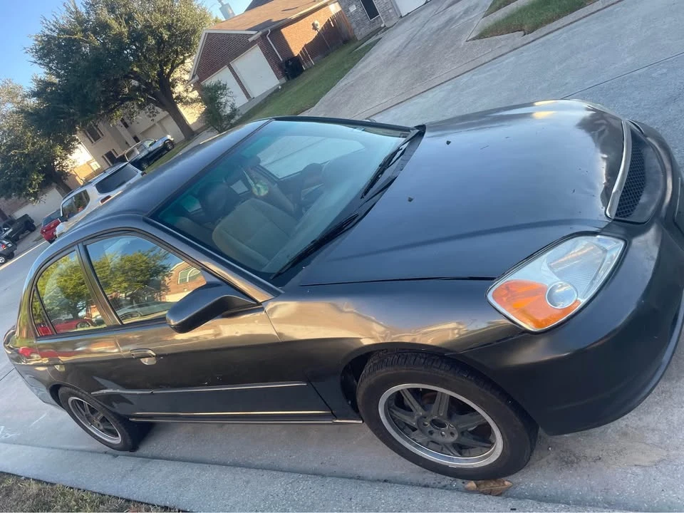 2003 Honda Civic 7th Gen - Image 3 of 4