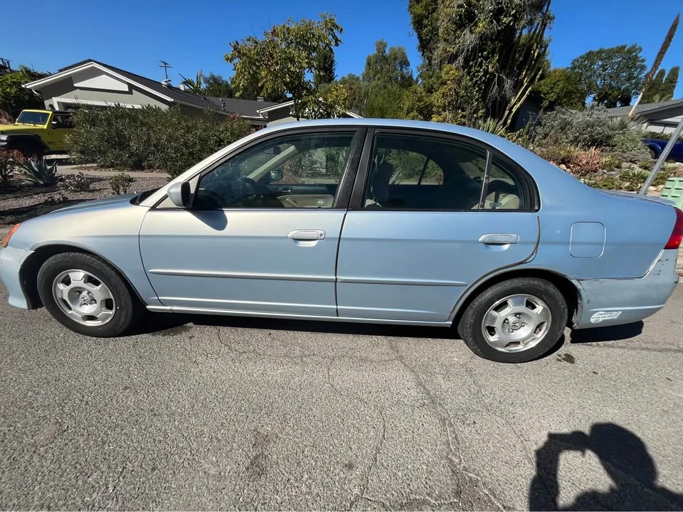 2003 Honda Civic 7th Gen - Image 2 of 9
