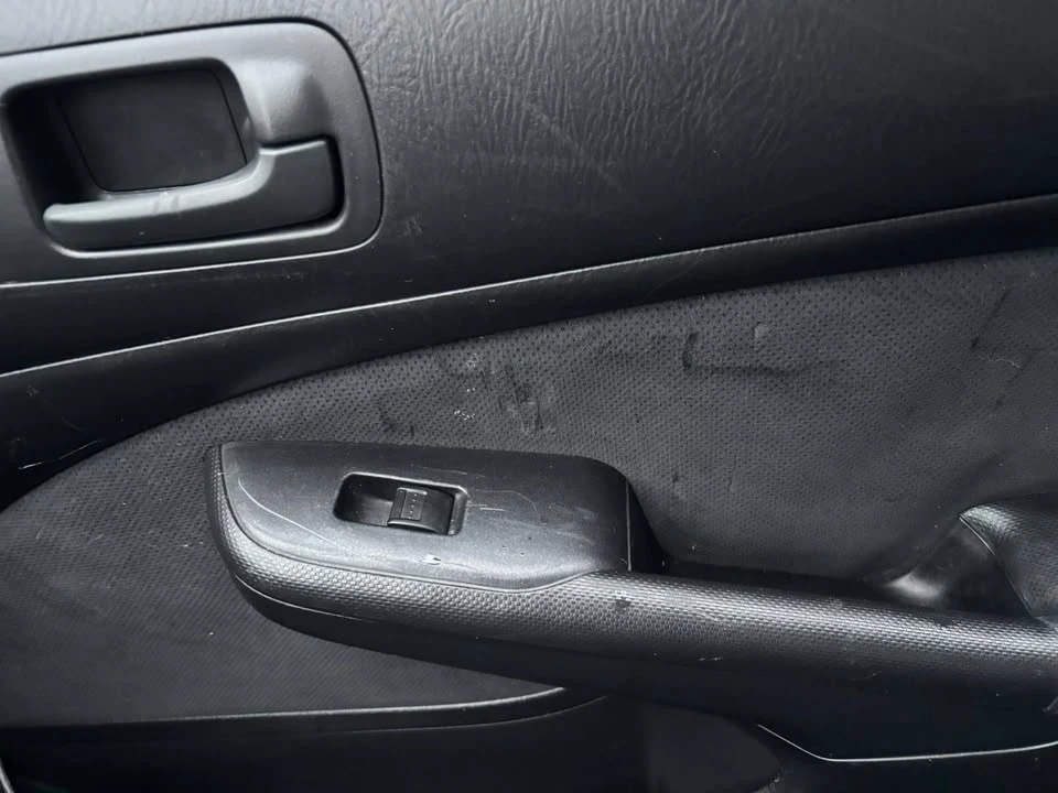 2003 Honda Civic 7th Gen - Image 9 of 9