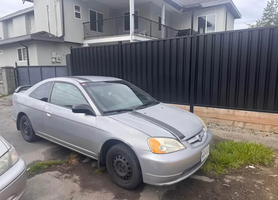 2003 Honda Civic 7th Gen - Image 2 of 5