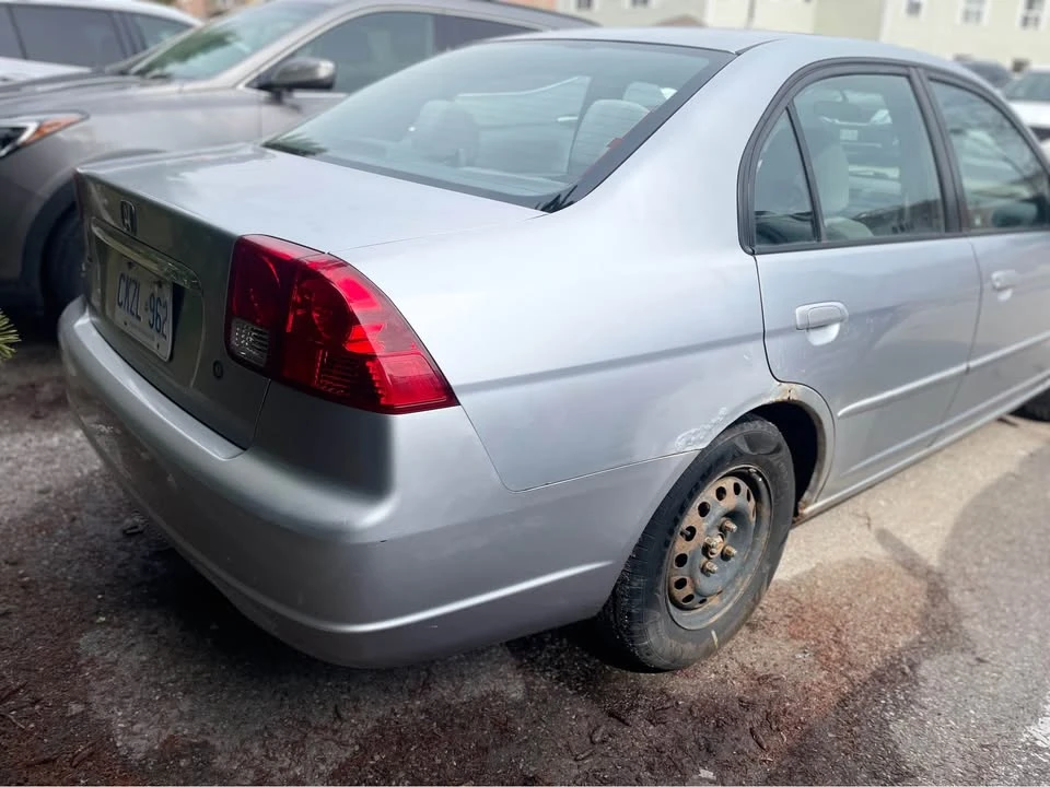 2003 Honda Civic 7th Gen - Image 7 of 11