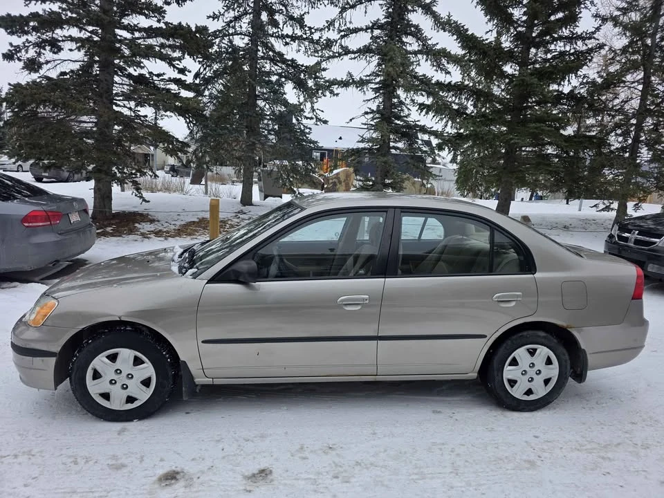 2003 Honda Civic 7th Gen - Image 2 of 10