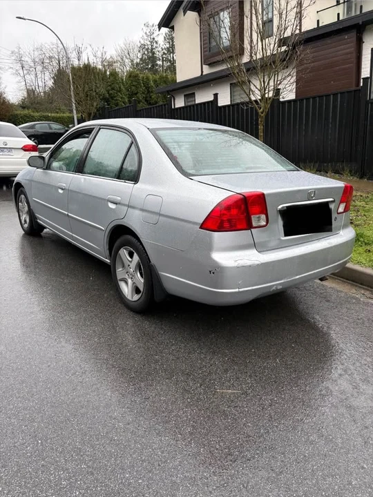 2003 Honda Civic 7th Gen - Image 4 of 11