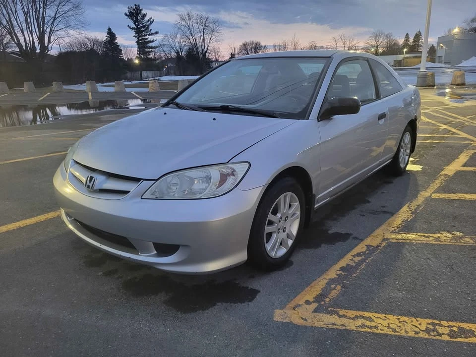 2003 Honda Civic 7th Gen - Image 3 of 8