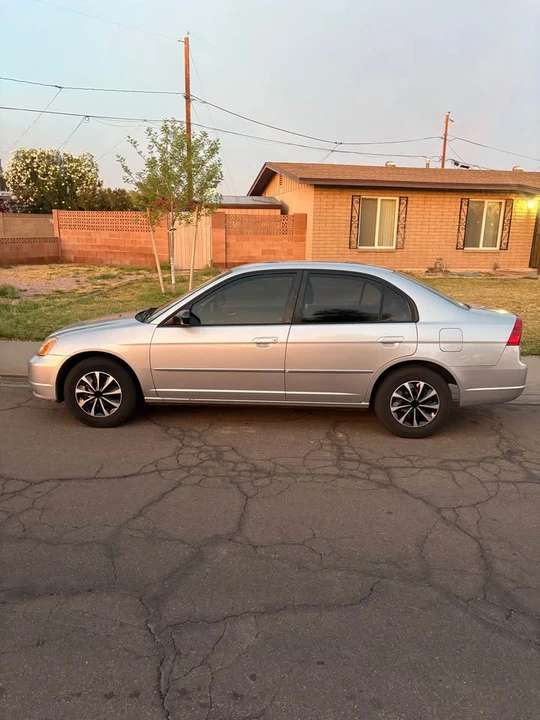 2003 Honda Civic 7th Gen - Image 4 of 10