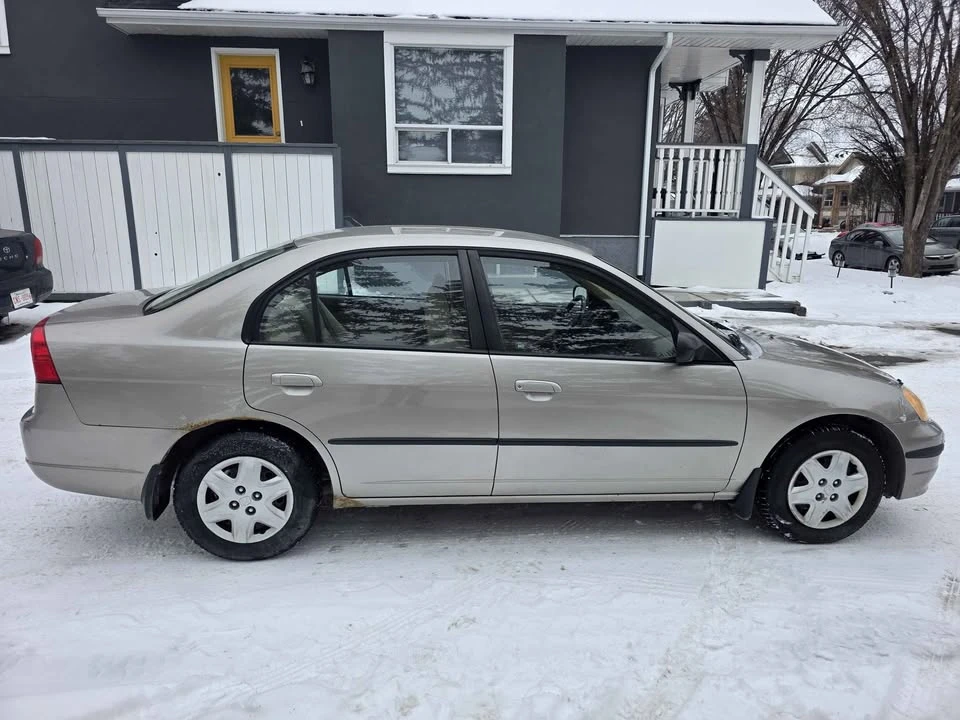 2003 Honda Civic 7th Gen - Image 6 of 10