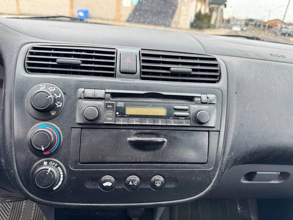 2003 Honda Civic 7th Gen - Image 7 of 11