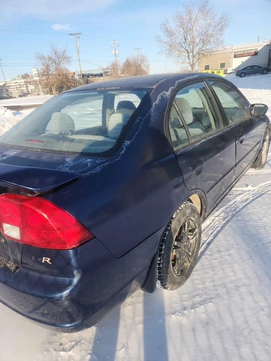 2003 Honda Civic 7th Gen - Image 5 of 11