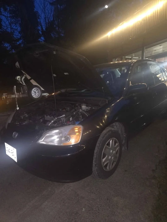 2003 Honda Civic 7th Gen - Image 2 of 9