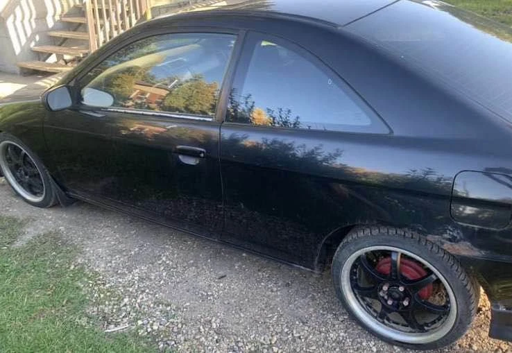 2003 Honda Civic 7th Gen - Image 4 of 13