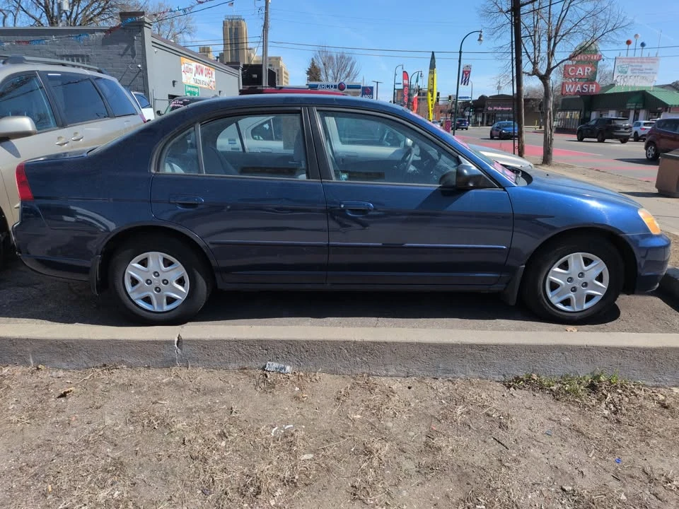 2003 Honda Civic 7th Gen - Image 3 of 7