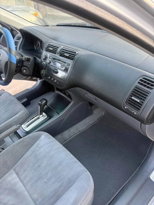 2003 Honda Civic 7th Gen - Image 6 of 10