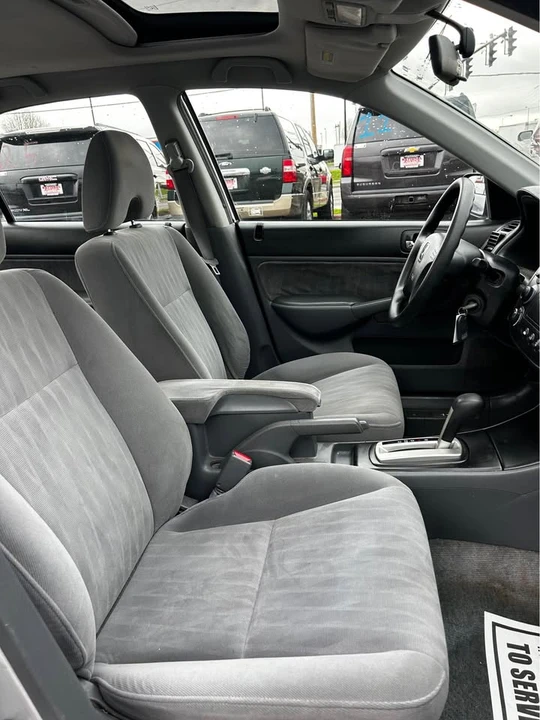 2003 Honda Civic 7th Gen - Image 11 of 16