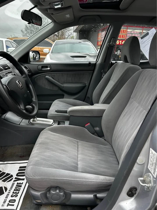 2003 Honda Civic 7th Gen - Image 9 of 16