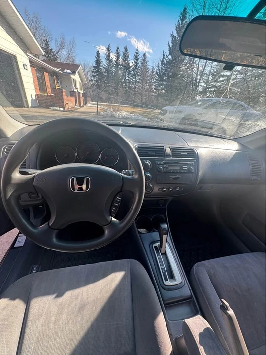 2003 Honda Civic 7th Gen - Image 8 of 15