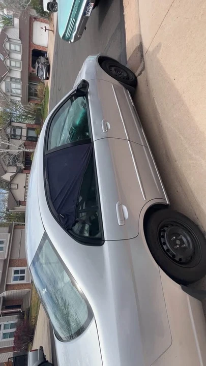 2003 Honda Civic 7th Gen - Image 2 of 2