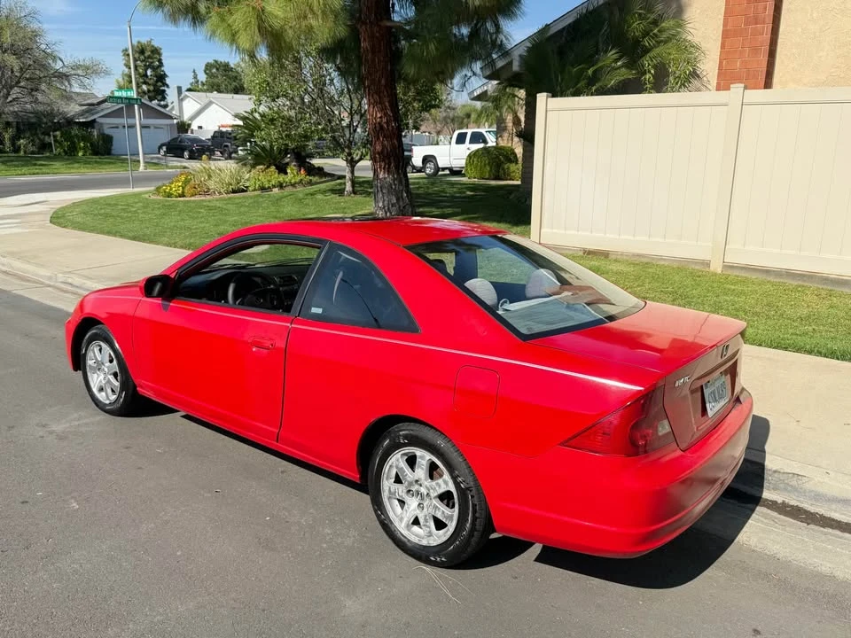 2003 Honda Civic 7th Gen - Image 2 of 15